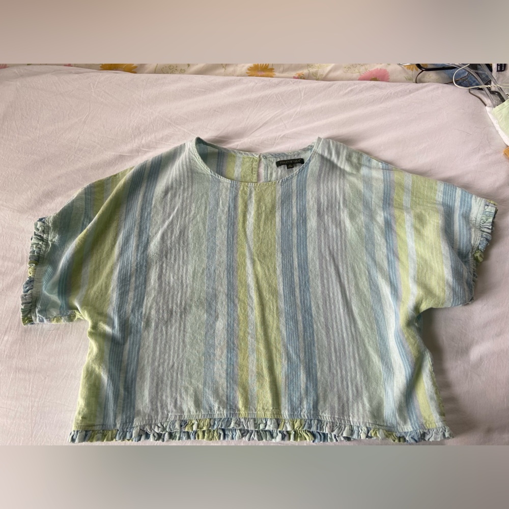 Linen boxy top Sz small.